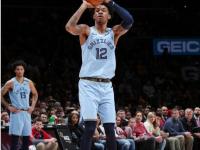 28圈体育-篮球夜战：江汉灰熊队鏖战江南貔貅队，速度优势明显。(篮球百分大战1v1)