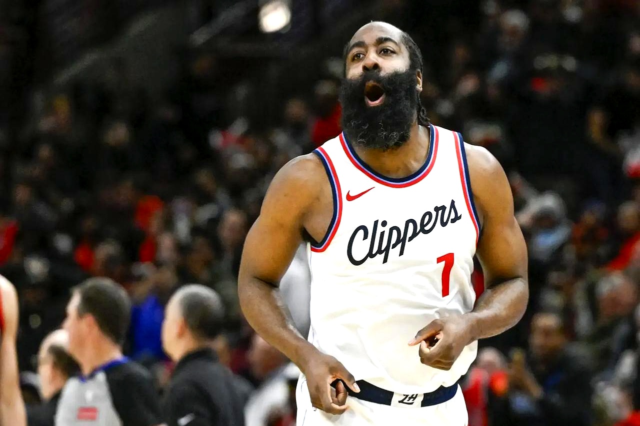 转会期NBA常规赛焦点战,底特律活塞回应争议,媒体盛赞,年轻球员得到机会的简单介绍 转会期NBA常规赛焦点战,底特律活塞回应争议,媒体盛赞,年轻球员得到机会的简单介绍