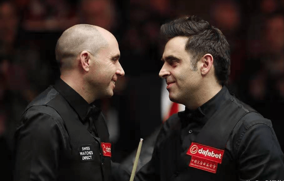 uzi复出后首秀回放 uzi复出后首秀回放